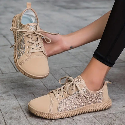 Breeze Lace Wide Toe Box Shoes™