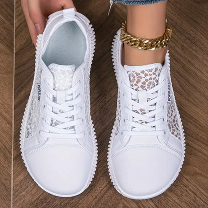 Breeze Lace Wide Toe Box Shoes™