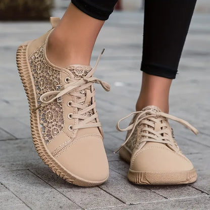 Breeze Lace Wide Toe Box Shoes™